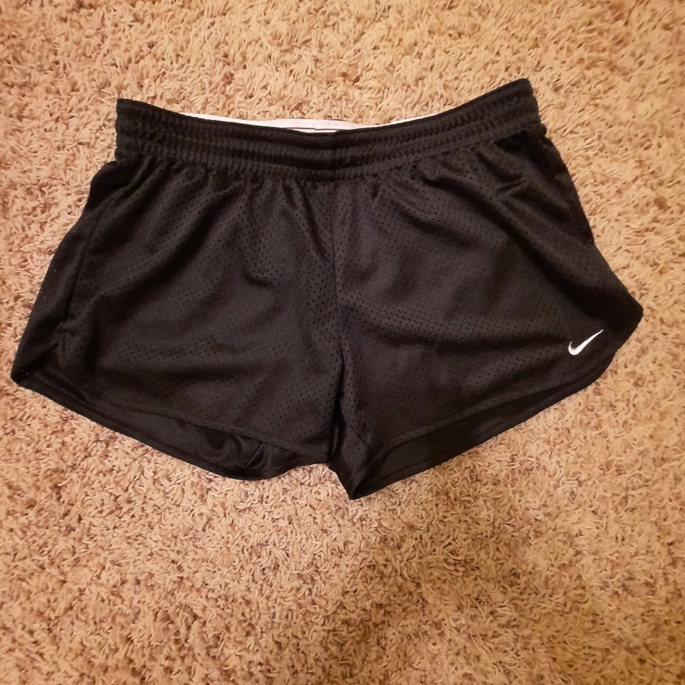 Nike athletic net shorts